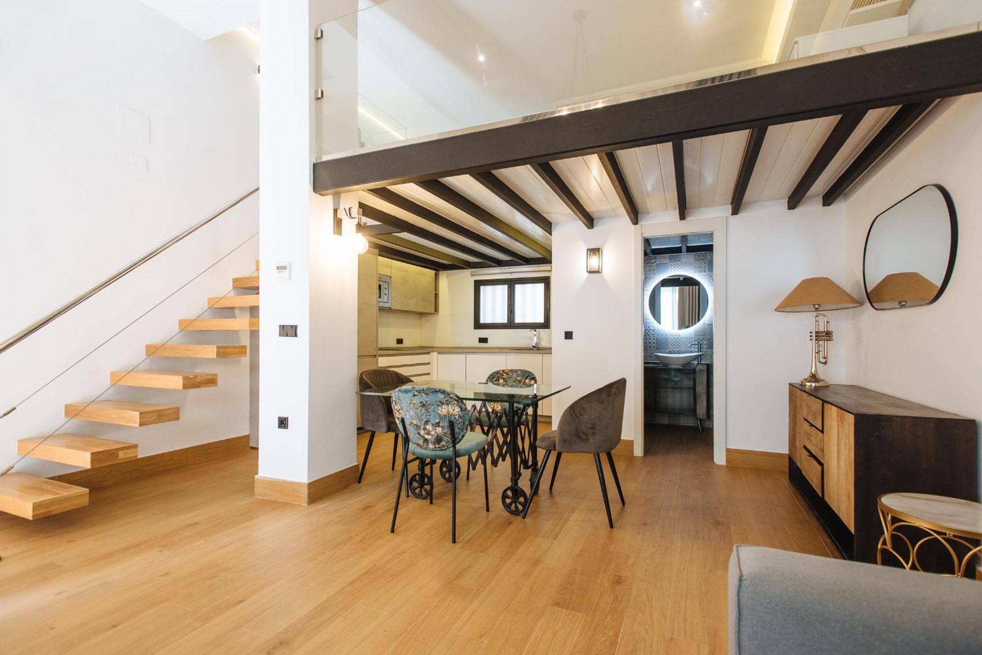 Loft Patricia Nervion Apartment Seville Exterior photo